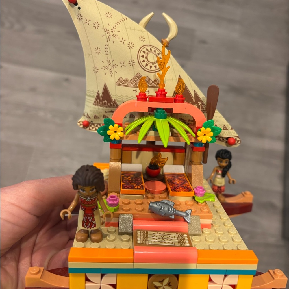 Lego Moana Way finder